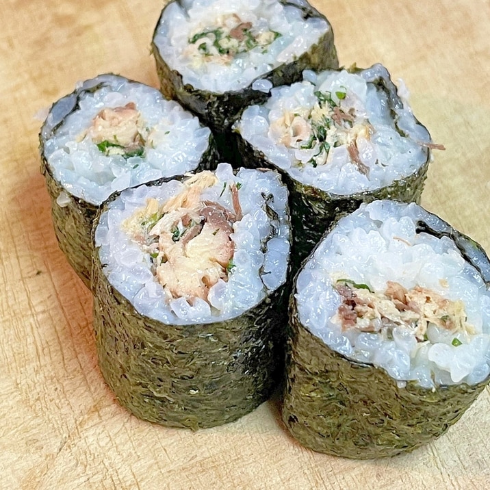 簡単！うまい！鯖缶で鯖の巻き寿司